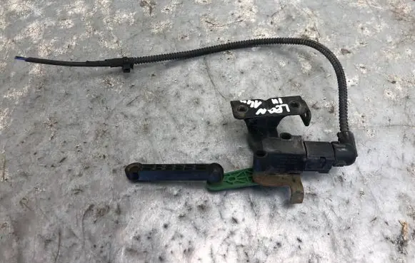 Seat Leon (5F) Headlight/headlamp level sensor 5Q0907503 5Q0512521F