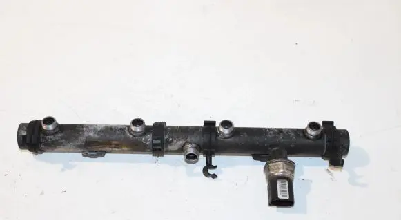 Audi A8 S8 D3 4E Fuel main line pipe 057130089K 059130758E