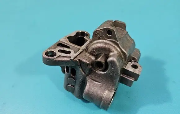 Volkswagen PASSAT B7 Oil pump 03L115105D IMPRK1444633