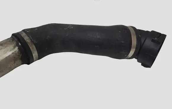 BMW 5 E60 E61 Intercooler hose/pipe 779829701 778905203 7789052