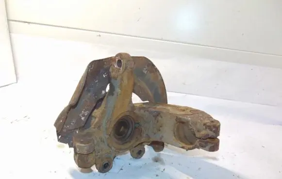 Mazda 3 I Front wheel hub spindle knuckle BR5S33031