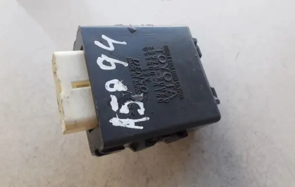 Toyota Avensis T270 Other control units/modules 8597020020 85970-20020