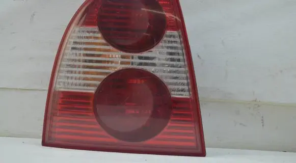 Volkswagen PASSAT B6 Rear/tail lights 3B5945095AE