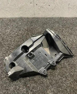 BMW X6 F16 Rear bumper mounting bracket 7338286