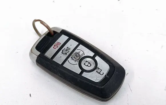 Ford Fusion II Ignition key/card 