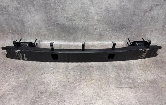 Land Rover Range Rover L322 Front bumper support beam LR021048