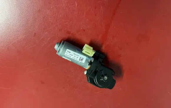 BMW 6 F06 Gran coupe Seat adjustment motor P1145391004 P1-14539-10-04