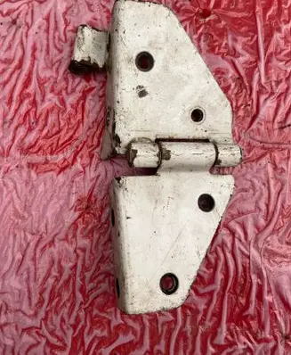 Jeep Wrangler Rear door upper hinge