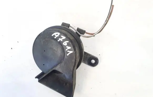 Mercedes-Benz C W203 Horn signal e1000233