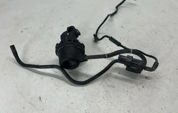 Volkswagen Tiguan Allspace Turbo solenoid valve 06H906283J 06K133583L 06K133241Q
