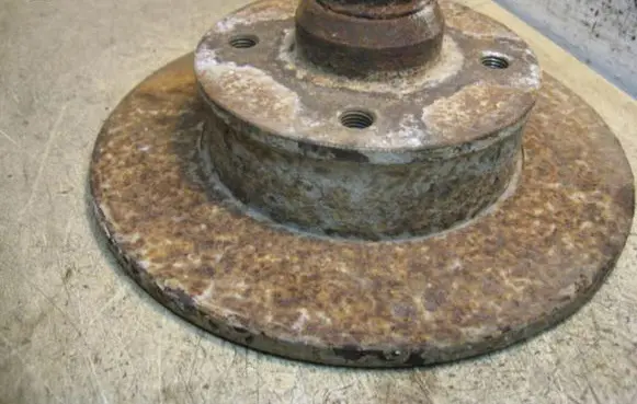 Volkswagen Golf III Rear brake disc