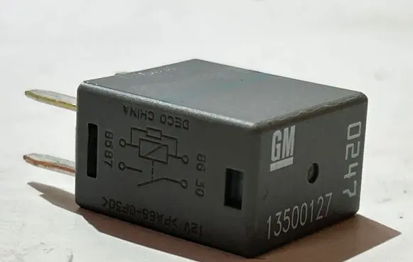 Opel Insignia A Other relay 13500127