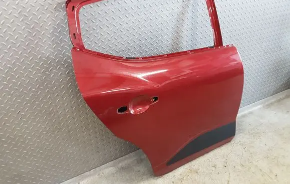 Dacia Sandero III Rear door 821002247R
