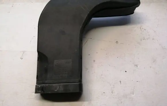 KIA Carens III Air intake duct part 28210A4000 1121483S01
