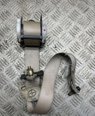 Toyota Land Cruiser (J120) Third row seat belt DF451