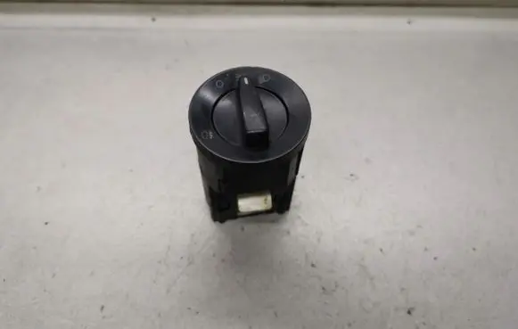 Light switch
