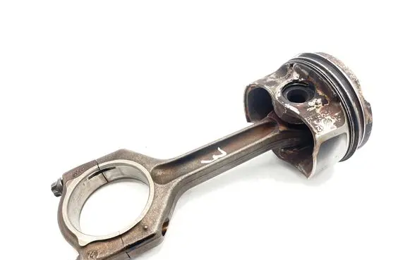 BMW X3 F25 Piston with connecting rod 11258606459 11247624616
