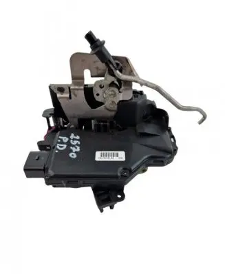 Audi A6 S6 C5 4B Front door lock 4B1837016G