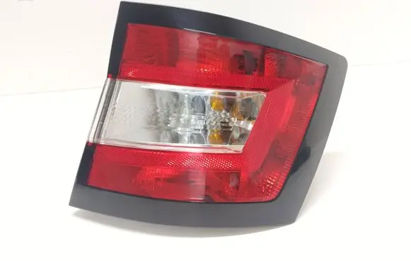 Skoda Fabia Mk3 (NJ) Rear/tail lights 6V9945112 04100451