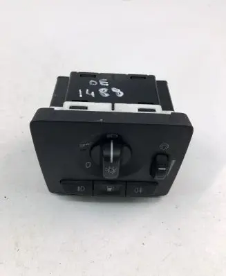 Volvo V50 Light switch 30739299