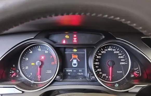 Audi A5 8T 8F Speedometer (instrument cluster) 8T0920930R IMPRK1436565