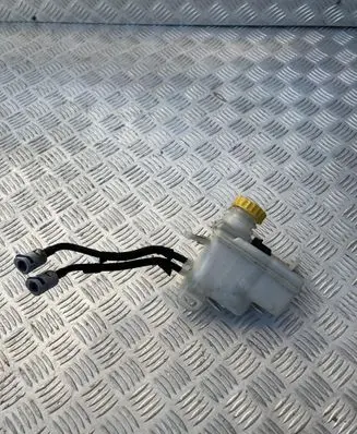 Jeep Renegade Brake fluid reservoir DG10223