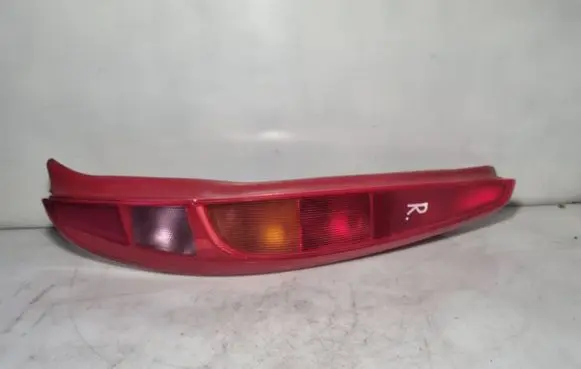 Fiat Punto (188) Rear/tail lights 465237710