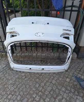 Hyundai i30 Truck tailgate 