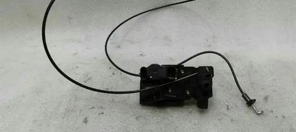 Dodge Viper Front door lock 04865726AC