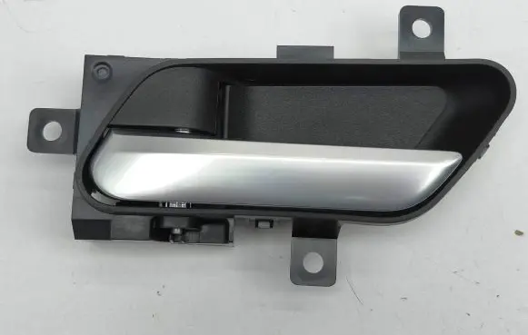 Nissan Qashqai J12 Rear door interior handle 806716UA0A