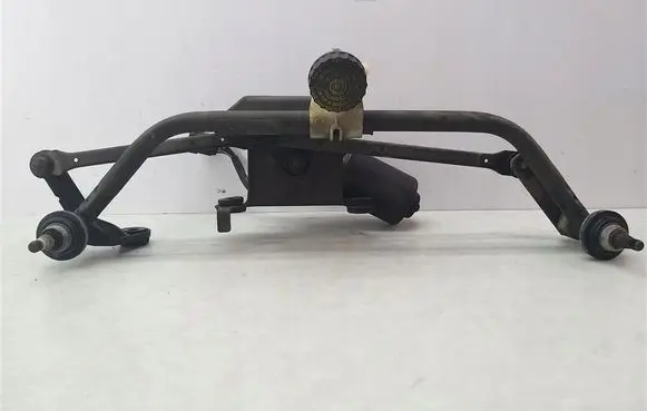Front wiper linkage