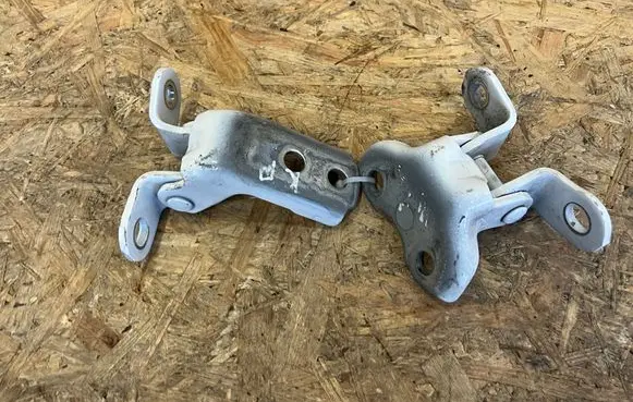 Front door hinge set