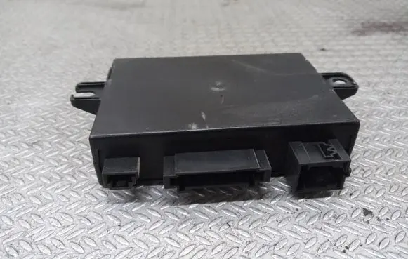 Volkswagen Touareg I Comfort/convenience module 8E0907383A