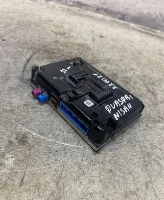 Nissan Qashqai J12 GPS navigation control unit/module 282756rn0e