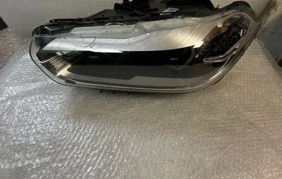 BMW X2 F39 Headlight/headlamp 8738185