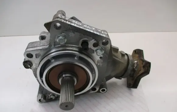 Gearbox transfer box case