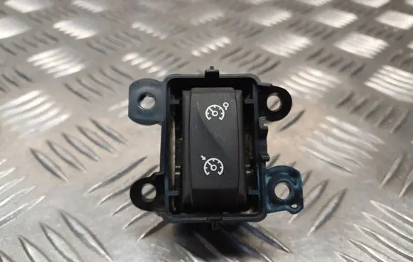 Renault Laguna III Cruise control switch 255500002R