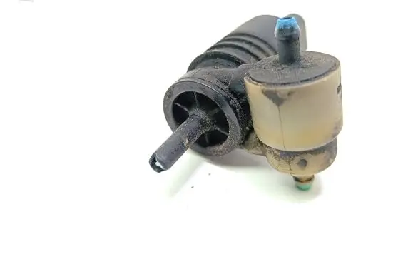 Audi A4 S4 B6 8E 8H Windscreen/windshield washer pump