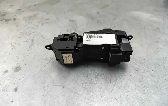Volvo XC60 Multifunctional control switch/knob 31443818
