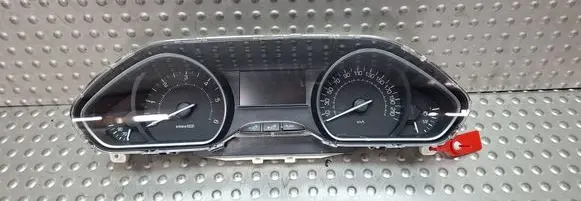 Peugeot 208 Speedometer (instrument cluster) S25053019 9813848980