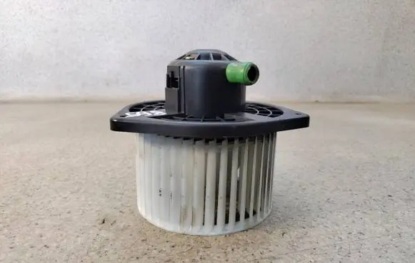 Mitsubishi Outlander Heater fan/blower