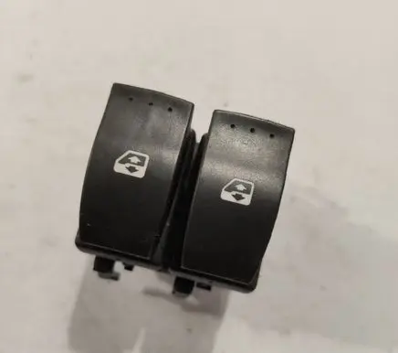 Renault Espace - Grand espace IV Electric window control switch 015088B