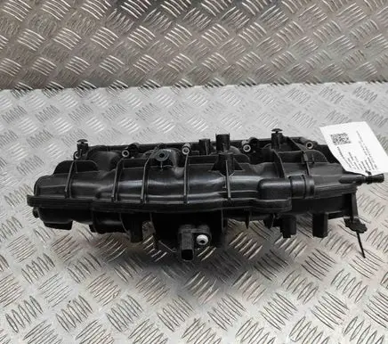 Volkswagen Golf V Intake manifold 06F133185AC 06F133201N