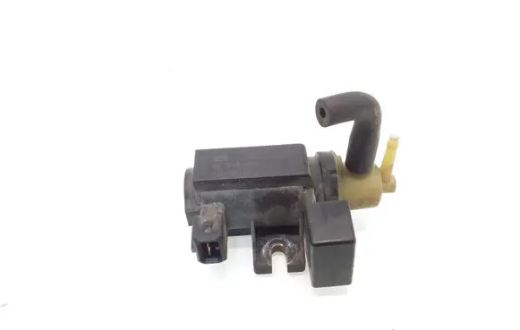 Opel Insignia A Turbo solenoid valve 55573362 70142003