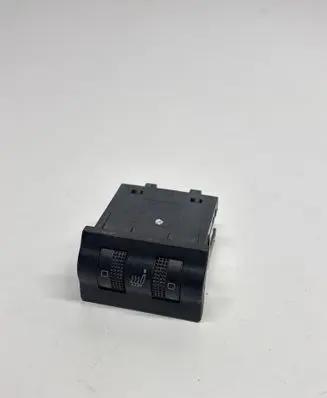 Skoda Octavia Mk1 (1U) Seat heating switch 1U0963563B