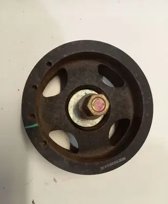 Mitsubishi L200 Fuel pump gear (pulley) 