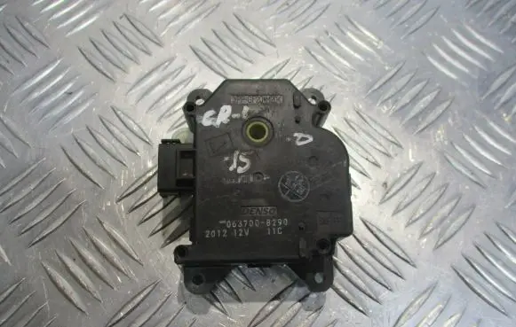 Honda CR-V Central body control module 063700-8290