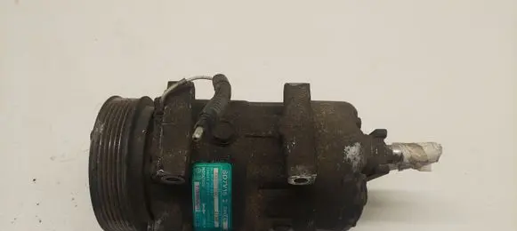 Renault Megane II Air conditioning (A/C) compressor (pump) SD7V16 7700866828B