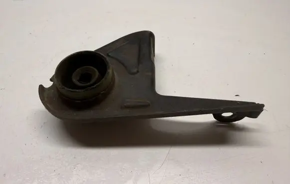 Ford Mustang VI Muffler mount bracket/holder 1073A