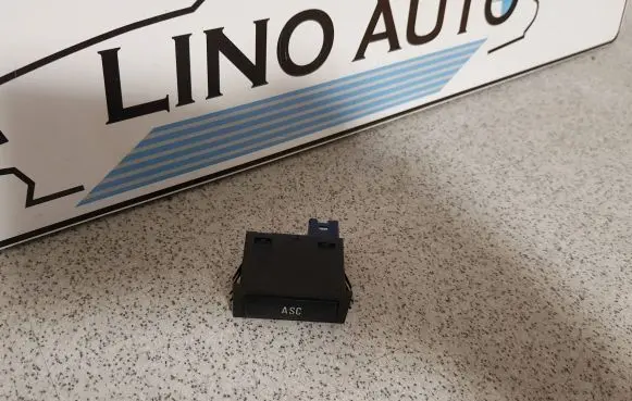 Traction control (ASR) switch